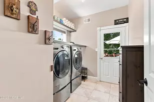26 Goshawk Ct, Morganville, NJ 07751 - Photo 32