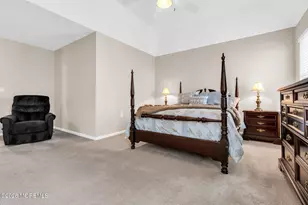 8 Grosunor Ct, Jackson, NJ 08527 - Photo 28