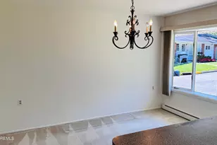 587B Lake Point Dr, Lakewood, NJ 08701 - Photo 20