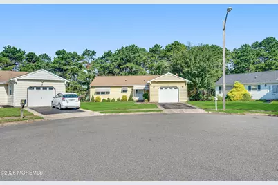 9 San Carlos Court, Toms River Township, NJ 08757 - Photo 4