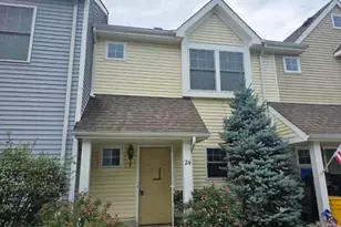 24 Cedar Xing, Red Bank, NJ 07701 - Photo 2