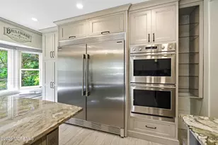 428 Redmond Ave, Oakhurst, NJ 07755 - Photo 4