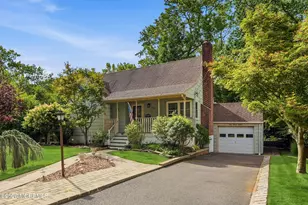 428 Redmond Ave, Oakhurst, NJ 07755 - Photo 2