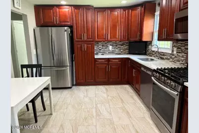 5 Bonnie Drive, Middletown, NJ 07748 - Photo 8