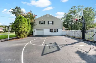 55 S Lake Dr, Red Bank, NJ 07701 - Photo 34