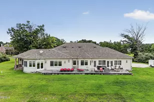 33 Parkside Way, Millstone Township, NJ 08535 - Photo 44