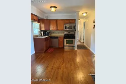 174 Waterview Avenue, Belford, NJ 07718 - Photo 6