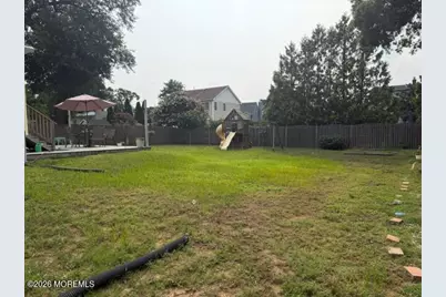 174 Waterview Avenue, Belford, NJ 07718 - Photo 26