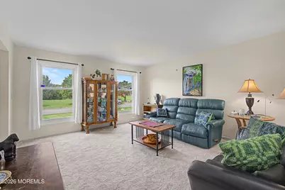 9 Stacy Drive, Cream Ridge, NJ 08514 - Photo 4