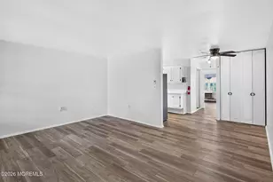 103C Edinburgh Ln, Lakewood, NJ 08701 - Photo 6