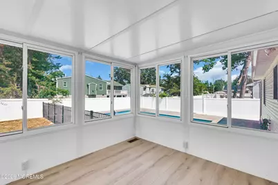 520 Beach Avenue, Beachwood, NJ 08722 - Photo 38