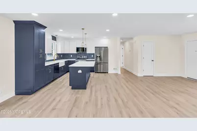520 Beach Avenue, Beachwood, NJ 08722 - Photo 10