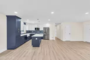 520 Beach Ave, Beachwood, NJ 08722 - Photo 10