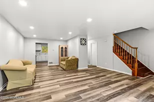 572 Davids Ct, Lakewood, NJ 08701 - Photo 6