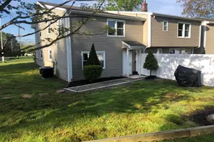 12 Johnson St, Brick, NJ 08724 - Photo 1