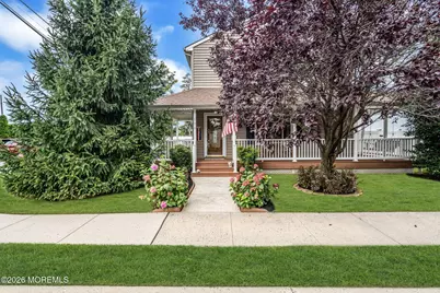 106 Perry Street, Keyport, NJ 07735 - Photo 1