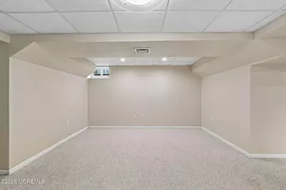 901 Oakley Drive, Freehold, NJ 07728 - Photo 50