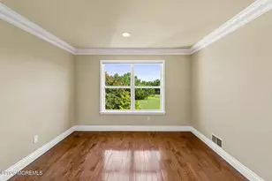 901 Oakley Dr, Freehold, NJ 07728 - Photo 36