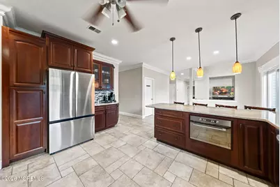 901 Oakley Drive, Freehold, NJ 07728 - Photo 14
