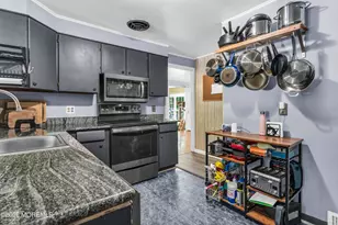 459 Redmond Ave, Oakhurst, NJ 07755 - Photo 12