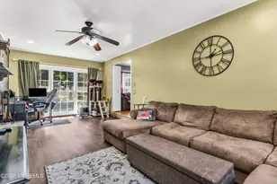 459 Redmond Ave, Oakhurst, NJ 07755 - Photo 10