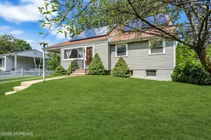 341 Middle Rd, Hazlet Township, NJ 07730 - Photo 1