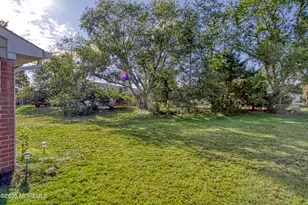24 Constitution Blvd, Whiting, NJ 08759 - Photo 18