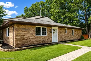 2 Adriana Ct, Brick, NJ 08724 - Photo 2