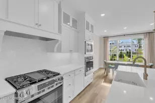 1516 Melrose Blvd, Manalapan Township, NJ 07726 - Photo 20