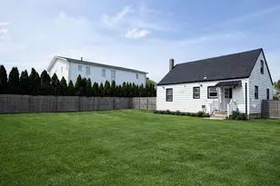 10 Cambell Ct, Deal, NJ 07723 - Photo 2