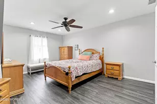 1301 Buckingham Cir, Middletown, NJ 07748 - Photo 14