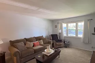 10 Haven Dr, Matawan, NJ 07747 - Photo 2