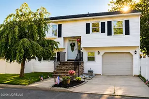 11 Grove St, Middletown, NJ 07748 - Photo 1