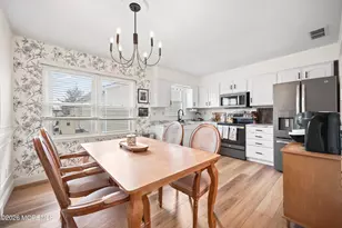 11 Grove St, Middletown, NJ 07748 - Photo 8