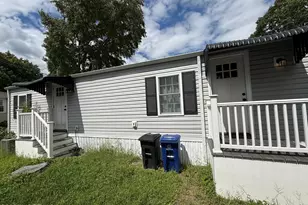 29 Sams Trailer Ct, Hazlet Township, NJ 07730 - Photo 2