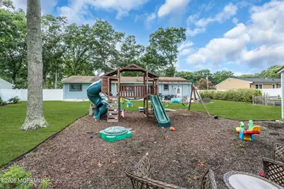 561 Oakhollow Lane, Lanoka Harbor, NJ 08734 - Photo 22