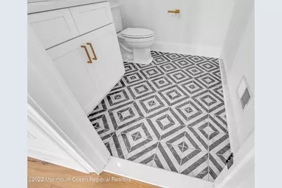 178 Eagle Way, Eatontown, NJ 07724 - Photo 38