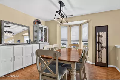 12 Berkshire Court, Manalapan Township, NJ 07726 - Photo 8