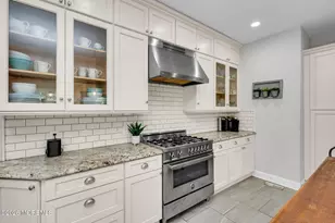 333 Sycamore Ave, Shrewsbury, NJ 07702 - Photo 32