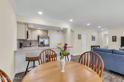 20 Lexington Court, Red Bank, NJ 07701 - Photo 10