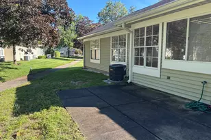 878 Winchester Ct, Manchester Township, NJ 08759 - Photo 4