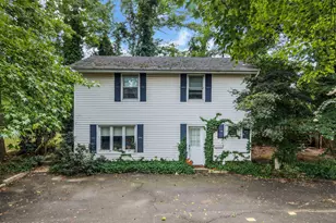 390 Church St, Belford, NJ 07718 - Photo 6