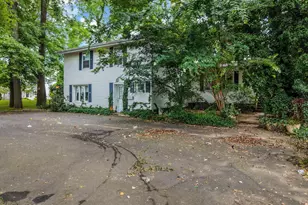 390 Church St, Belford, NJ 07718 - Photo 46