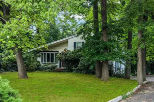 390 Church St, Belford, NJ 07718 - Photo 24