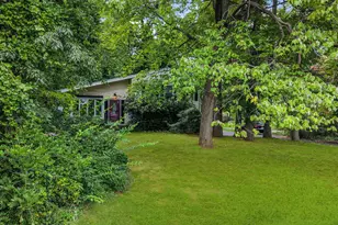 390 Church St, Belford, NJ 07718 - Photo 26