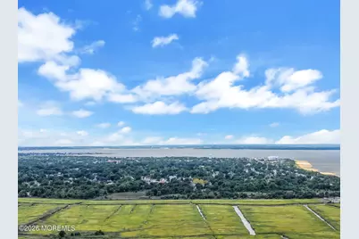 390 Church Street, Belford, NJ 07718 - Photo 48