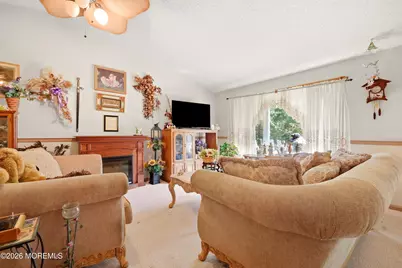 646 Salem Avenue, Franklin Township, NJ 08322 - Photo 6