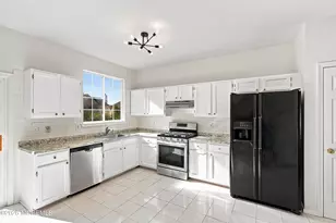 360 Commonwealth Blvd, Manchester Township, NJ 08759 - Photo 12