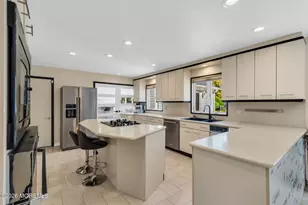 4 Plowshare Ct, Marlboro Township, NJ 07746 - Photo 28