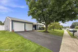 48 Markwood Dr, Howell Township, NJ 07731 - Photo 22